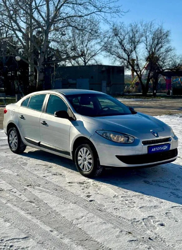 🇫🇷 renault fluence 💰цена: 850 000р 🏢город: мариуполь 📅год выпуска: 2013 🧾пробег: 152 540 км. ⚙️двигатель: 1.6 16v ⛽топливо: бензин ⚙️кпп: механика 📞телефон: +7-949-727-41-51 +7-949-551-91-52 +7-989-263-55-56 💾 описание: - фотография - 3