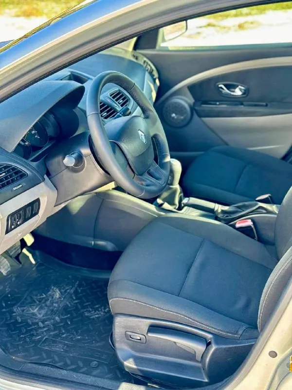 🇫🇷 renault fluence 💰цена: 850 000р 🏢город: мариуполь 📅год выпуска: 2013 🧾пробег: 152 540 км. ⚙️двигатель: 1.6 16v ⛽топливо: бензин ⚙️кпп: механика 📞телефон: +7-949-727-41-51 +7-949-551-91-52 +7-989-263-55-56 💾 описание: - фотография - 7