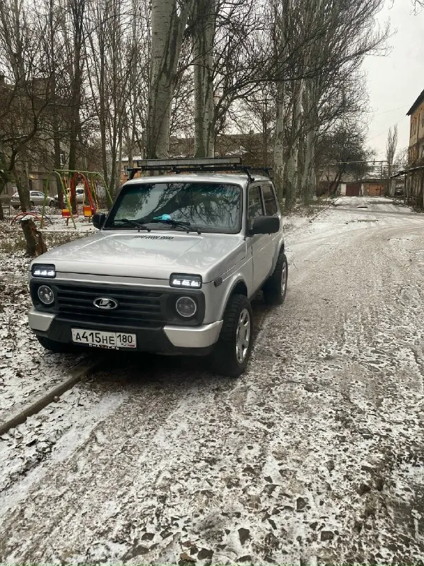 Нива урбан 2019 года 68т. пробег полная комплектация кондиционер подогрев сидений и зеркал абс электро регулировка зеркал и стеклоподъемники допом музыка с блютуз плафоны подсветки и доп подсветки по салону новая лед оптика в круг родная в комплекте вся полностью обслужена 790т. ₽ торг +79493247333 📞 звоните: +7(949)3247333 - фотография - 3