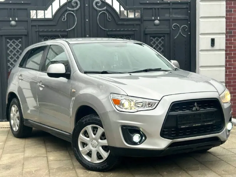 Продам mitsubishi asx рестайлинг год выпуска:2012 объём двигателя:1.6.v16 кпп механическая родной пр... - фотография