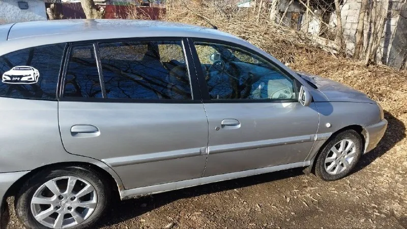 🚀 Продаётся надёжный и экономичный kia rio! 🚀
Ищете неприхотливый автомобиль на каждый день? Ваш выбор - kia rio в отличном состоянии!
✅ Преимущества:
Экономичный расход топлива – идеальный вариант для города и пригорода.
Просторный салон – комфортно для водителя и пассажиров.
Надёжная подвеска – уверенно держит дорогу.
Вместительный багажник – для ваших покупок и багажа.
Ухоженный внешний вид – автомобиль выглядит достойно.
🛠 Техническое состояние:
Год выпуска: 2004
Пробег: 330 000 км
Двигатель 1.5 работает ровно, масло не ест, передвижение на газу/бензине
💰 Цена: 375.000р
📞 Контакты:+7(949)317-39-50,алексей
🏙Город:донецк
Звоните прямо сейчас и договоритесь о просмотре!
Не упустите возможность стать обладателем отличного автомобиля по выгодной цене!
📞 Звоните: +7(949)3173950 - фотография - 3