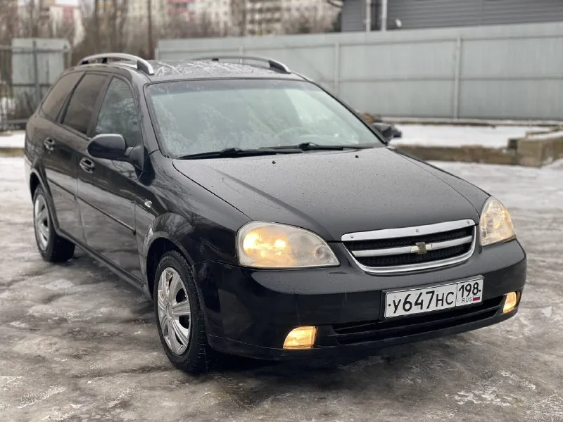(продам) chivrolet lacetti год выпуска 2008 обьем 1.6 универсал автомобиль без вложений двигатель 1.6 в прекрасном состоянии не дымит не троит масло не расходует тяга отличная коробка без нареканий не хрустит не выбивает ходовая мягкая не стучит не гремит по кузову рыжиков гнили нет дно пороги стаканы аланджероны целые салон чистый ухоженный сидение не продавлены салон не прокурен комплектация кондиционер 4 стеклоподъемника абс 2 подушки безопасности противотуманые фары мультимедиа диски r15 свежая зимняя резина регулировка зеркал обогрев заднего стекла юридически кристальна чиста город осмотра мариуполь номер для звонка +7 (949) 085-43-96 номер для смс +79620026211 (цена) 465.000₽ хороший торг у капота - фотография - 3