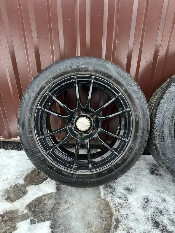 Продам: летние колеса r-16, 5x114.3‼️ подходят на большинство японских и корейских авто. цена: 29.999 руб (за комплект - 4.шт. диски + резина!) ✅ оригинальные диски - ssw stamford (тайвань❗️) хaрaктeриcтики - r16, 7j, et-45, 5x114.3. диски без следов сварки, имеют следы эксплуатации, смотрите фото. ✅ резина летняя - 205/ 55/ r16 - в отличном состоянии, 2022 года, без грыж и боковых ремонтов. на 2-3 сезона хватит. достались с автомобилем. стояли на lancer x. 📍осмотр в г. дoнецк, калининский р-н 📞🇷🇺звоните: +7 (949) 412-35-77 - фотография - 3