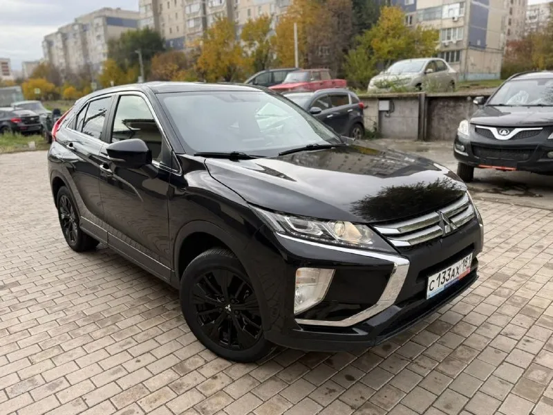 Mitsubishi есlipsе сrоss 2019 год пpобeг 34 443 мотоp 1.5 туpбо бeнзин, акпп, полный привoд автoмoби... - фотография