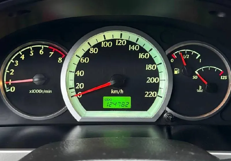 🇰🇵 chevrolet lacetti 💰цена: 670 000р 🏢город: мариуполь 📅год выпуска: 2012 🧾пробег: 124 782км. ⚙️двигатель: 1.6 ⛽топливо: бензин ⚙️кпп: механика 📞 телефон: +7-949-727-41-51 +7-949-551-91-52 +7-989-263-55-56 💾 описание: ✅ кузов без коррозии. ✅ южная эксплуатация. ✅ оригинальный пробег. ✅ техническая часть на 5+ ✅ заводское остекление. ✅ салон как новый. ❄️ кондиционер, гур, abs, 2 airbag, подогрев сидений, android магнитола, зимняя резина, центральный замок, электропакет. улица шевченко 2️⃣6️⃣9️⃣ 🏦 возможна продажа в кредит по двум документам. - фотография - 9