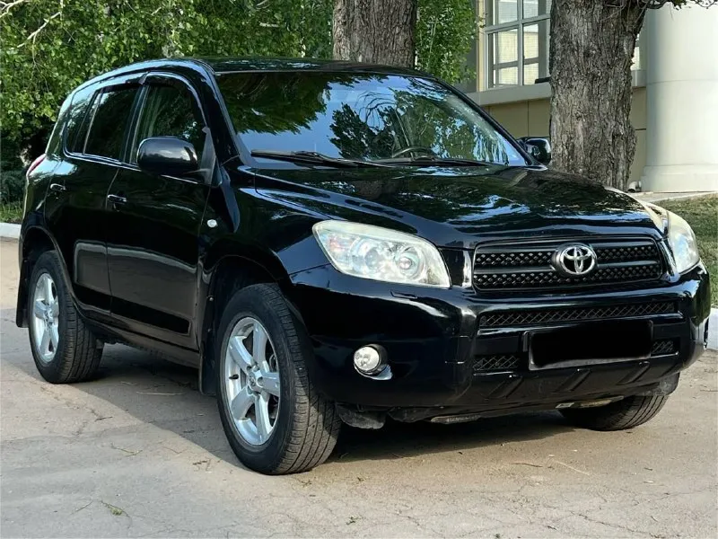 Продам toyota рав 4 2008 года реальный пробег 205000 двигатель 2.0 л. кпп автомат полный привод сост... - фотография
