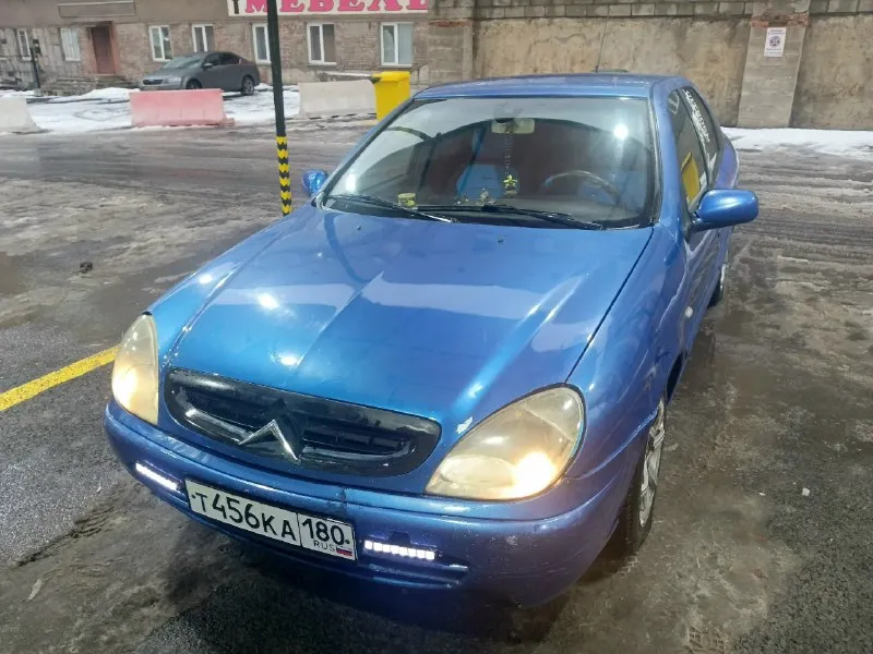 Продам! citroen ксара 1,4 2001 год машина полностью на ходу, кузов не гнилой оцинкованый, мотор на 5 сцепление новое мягкое кпп ни хрустит не выбивает! по ходовке перед менял недавно зад стоит торсионная подвеска! резина зима новая лето отдам с ней салон не убитый не прокуреный! по лкп живая полез лак краску купил начались холода не успел покрасить краску тоже могу отдать! продаю от того что хочу автомобиль болше размерами! по документам кристално чистая! за неё хочу 180 торг уместен осмотр донецк будённовский район! +79495709264 +79493762810 📞 звоните: +7(949)5709264 - фотография - 4