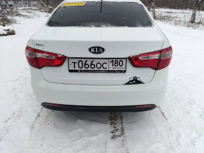 Продажа от собственника:
Kia rio (2012 г. В. ) 🚙
Двигатель: 1.6 123л. С. 🔥
Кпп: механика 5ст 💪
Пробег: 215.800км❤️
Комплектация: максимальная☝️
В комплектации:
-Электростеклоподъёмники в круг ✅
-Климат контроль ✅
-Эл. Усилитель руля ✅
-Мультируль ✅
-Подогрев руля ✅
-Подогрев передних сидений ✅
И многое другое🙂
Машина никогда не подводила, простой, цепной атмосферник в паре с надёжной механикой доставляли без каких-либо проблем даже на дальние расстояния✊
Машина так же своевременно обслуживалась, все расходники менялись вовремя👌
Автомобиль обслужен и готов радовать нового владельца каждый день🤗
Так же отдам комплект летней резины (сезон ещё отходит)
Цена 790.000 т. Р.
Т. +79495771732
📞 Звоните: +7(949)5771732 - фотография - 3