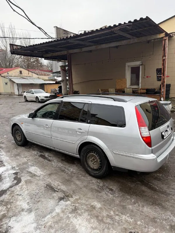 Продам личный автомобиль ford mondeo 3 поколения 2001 года выпуска 1,8 бензин пробег на данный момент 317тыс км комплектация автомобиля: подогрев передних сидений лепестки управления головным устройством 4 стеклоподьёмника с доводчиками климат контроль задние парктроники обогрев заднего, переднего и боковых зеркал дополнительно установленно: головное устройство teyes видеорегистратор снимающий как переднюю часть автомобиля так и заднюю камера заднего вида так же при покупке автомобиля было обработано полностью днище автомобиля освещение автомобиля стоят дорогие линзованные bi-led так же имеются противотуманные фары автомобиль обслуживался только на сто ford в донецке масло ликви молли 5w40 при каждой замене масла естественно менялись все фильтра по мотору, коробке и ходовой никаких нареканий нет единственное нужно уделить внимание переднему и заднему бамперу на фото всё видно цену вижу 380 с реальным покупателем торг автомобиль находится в донецке 📞 звоните: +7(949)5111606 - фотография - 9