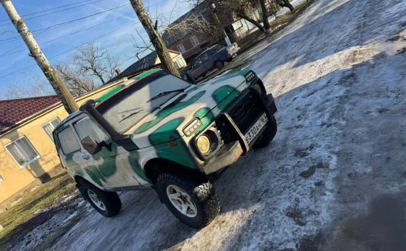 В продаже нива 2121 инжектор. машина в отличном состоянии, двигатель коробка работают отлично, короб... - фотография