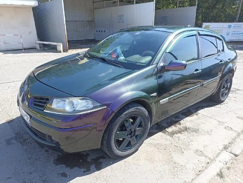 Продам renault меган 2, 2.0л, 2006г. в., пробег 168т. , машина моя, я хозяин, двс и чувствуют себя очень бодро, би- лёд оптика в ближнем, климат в рабочем состоянии, машина не битая и не гнилая, оцинковка, осмотр г. луганск, кому интересно звоните, т. 79591363754 📞 звоните: +7(959)1363754 - фотография - 2