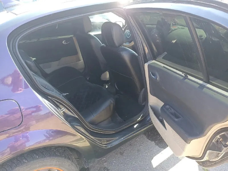 Продам renault меган 2, 2.0л, 2006г. в., пробег 168т. , машина моя, я хозяин, двс и чувствуют себя очень бодро, би- лёд оптика в ближнем, климат в рабочем состоянии, машина не битая и не гнилая, оцинковка, осмотр г. луганск, кому интересно звоните, т. 79591363754 📞 звоните: +7(959)1363754 - фотография - 9