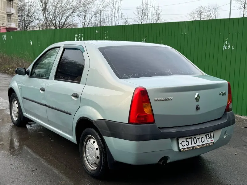 Renault logan цена - 358.000₽ город - мариуполь год выпуска - 2007 пробег - 215.000 км топливо - бензин модификация- 1.6 кпп - механика собственник - да +79497368266 автомобиль в отличном состоянии!!! вложений не требует. кузов без гнили дно отличное документы абсолютно чистые доп. инфо. по телефону. комплектация: эл. подъемники гур abs 2 подушки безопасности - фотография - 5