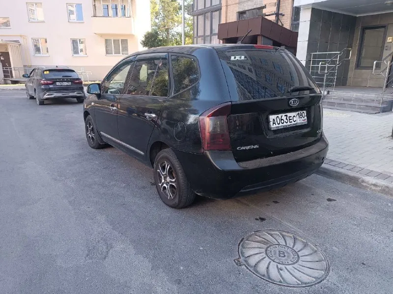 ‼️Продам‼️
✅️Kia carens 2008г
➖️Двигатель 2.0
➖️Пробег 294км
➖️Вид топлива дизель
➖️Коробка передач механика
➖️Зелёная автотека
- В отличном состоянии, с возврастными нюансами
- Пробег оригинальный!
- Птс оригинал!

Надёжный и вместительный семейный минивэн в отличном состоянии!!! Вложений не требует, торг уместен, технически без нареканий. Продажа с обязательным переоформлением. Документы в порядке. Надёжный и вместительный семейный минивэн в отличном состоянии!!! Вложений не требует,
Цена 600000

+79497169195 - фотография - 5
