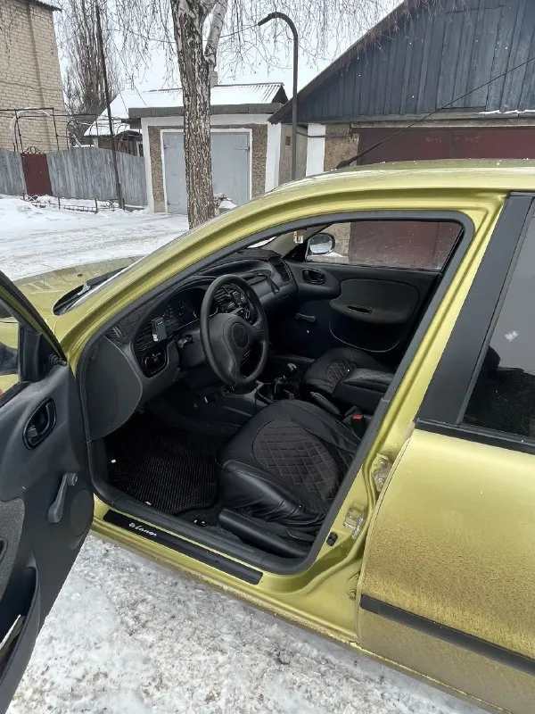 Продам daewoo lanos,2007 года выпуска, 164 тысячи оригинального пробега, автомобиль полностью на ходу, двигатель 1,5, кпп в отличном состоянии, комплект летней резины, установлена сигнализация, 1 хозяин +79493454299 иван 320000 р торг 📞 звоните: +7(949)3454299 - фотография - 4