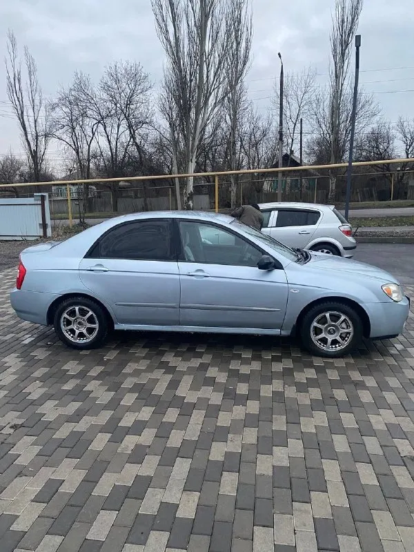 💥Продам kia cerata 2006г💥
Машина в поддержаном состоянии, от собственника.
Кпп мех.
Двигатель 1.6 передний привод
Ходовая в хорошем состоянии
Электро стеклоподъёмники, зеркала
Подогрев заднего стекла
Аbs
Пробег 233000
Ухоженный, просторный автомобиль без вложений
Цена 550000 торг у капота, до победы. 🔥🔥🔥
+79591049773 В любое время
📞 Звоните: +7(959)1049773 - фотография - 2