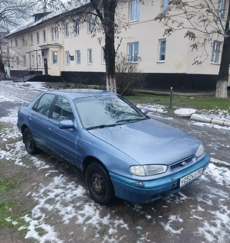Продам hyundai элантру 1995 год. мотор 1.6, газ-бензин, коробка механическая. резина летняя на дисках, зима штампы. из опций - электро зеркала, гур, сигнализация, стеклоподъёмники 4, продажа от хозяина. цена 200 000 рублей. +7949-381-09-75 📞 звоните: +7(949)3810975 - фотография - 2