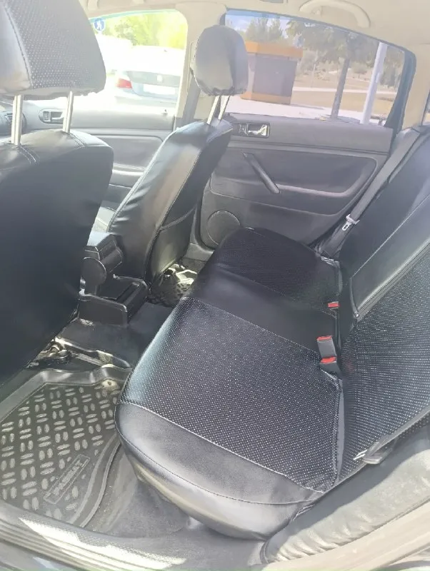 Продам volkswagen пассат б5.1998г. в. состояние хорошее. салон ухоженный. гур, климат контроль, сигнализация с доводчиками, эл. зеркала, авs, epc, ходовка в норме, двигатель 1.8 adr без турбины 125л/с. кпп без нареканий. кузов оцинкованный! учёт рф переоформление без проблем. цена 370т. рублей. торг приветствуется. осмотр макеевка. +79493237905 📞 звоните: +7(949)3237905 - фотография - 8