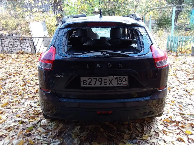📌продам ваз x-ray !📌 мотор 1.6 на механической коробке передач. машина после обстрела!!! пробег 68.000, передний привод машина на ходу (заводиться, едет). кузов под ремонт. переоформление любое. я хозяин. 💰цена: 320 тысяч рублей. (торг). больше фото, видео и информации по телефону. 📍местоположение: г. донецк. ☎️телефоны для связи: +79493593149 (telegram) +79493499148 (telegram) 📞 звоните: +7(949)3593149 - фотография - 3