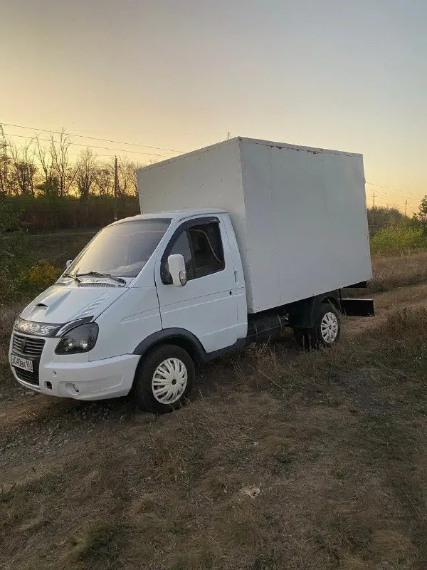 Продам газель 2007г. 405 евро 2, бензин. объём двигателя 2,5л. на 140л. с. автомобиль вложений не требует от слова совсем. много чего сделано и переделано. резина новая зимняя, аккумулятор новый, стоят электро вентиляторы 2шт. всё работает и светится. цена данного автомобиля 750000 тысяч рублей. тел. +7949-446-42-31 г. енакиево. 📞 звоните: +7(949)4464231 - фотография - 2
