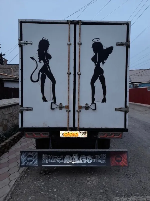 Продам газель 2007г. 405 евро 2, бензин. объём двигателя 2,5л. на 140л. с. автомобиль вложений не требует от слова совсем. много чего сделано и переделано. резина новая зимняя, аккумулятор новый, стоят электро вентиляторы 2шт. всё работает и светится. цена данного автомобиля 750000 тысяч рублей. тел. +7949-446-42-31 г. енакиево. 📞 звоните: +7(949)4464231 - фотография - 7