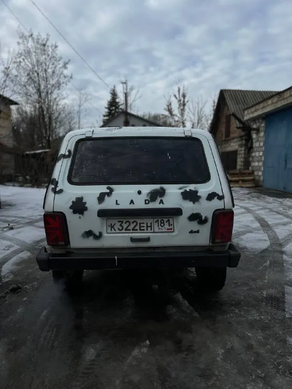 Нива 2121 2013 год инжектор 5 ступка техника идеал, двигатель как часики, ходовая вся перебрана без единых звуков, коробка 5 ступка нечего не выбивает, инжектор с гидрачем, осмотр макеевка, могу привезти куда нужно будет цена 300000 +7 (949) 638-01-13 - фотография - 5