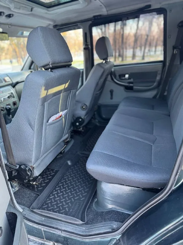 ‼️продам‼️ 🚘марка: уаз patriot ⚙️двигатель 2.7 📦кпп: механика ⛽️вид топлива: газ/бензин 📅год выпуска: 2006 💴цена: 550.000 рублей 🛞пробег:180.000 км 📝описание: состояния отличное! вопще без вложений, вся обслужена один хозяин по факту и в птс, машина грязи не видела только городской режим, всё работает без нареканий ! новая резина 🛞 документы в полном порядке ! газ вписан ! • эл стекло подъёмники всех дверей •усилитель руля •подогревы сидений • мультимедия usb aux bluetooth •противотуманные фары 📍•город мариуполь 📞 звоните: +7-949-730-93-61 - фотография - 6