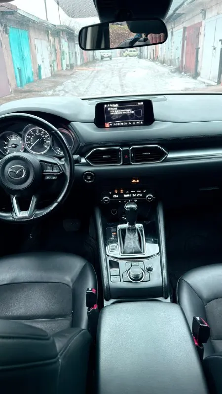 Продам mazda cx-5 touring 2019 была пригнана в 22 году из грузии и находится в одной семье. полный привод пробег 130 000 км. двигатель 2.5 атмосферный коробка автомат aisin 6 ст. бесключевой доступ удержание в полосах, слепые зоны адапнивный круиз контроль кожаный салон стоимость 2 300 000 торг +7 (949) 413-82-52 юлия 📞 звоните: +7(949)4138252 - фотография - 10