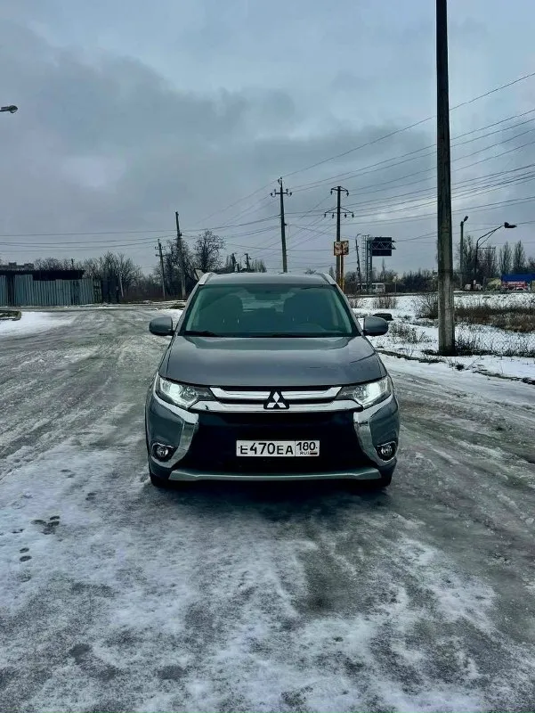 Продам свой личный автомобиль ◽️ mitsubishi outlander◽️ год выпуска - 2016 пробег - 200 000км привод... - фотография