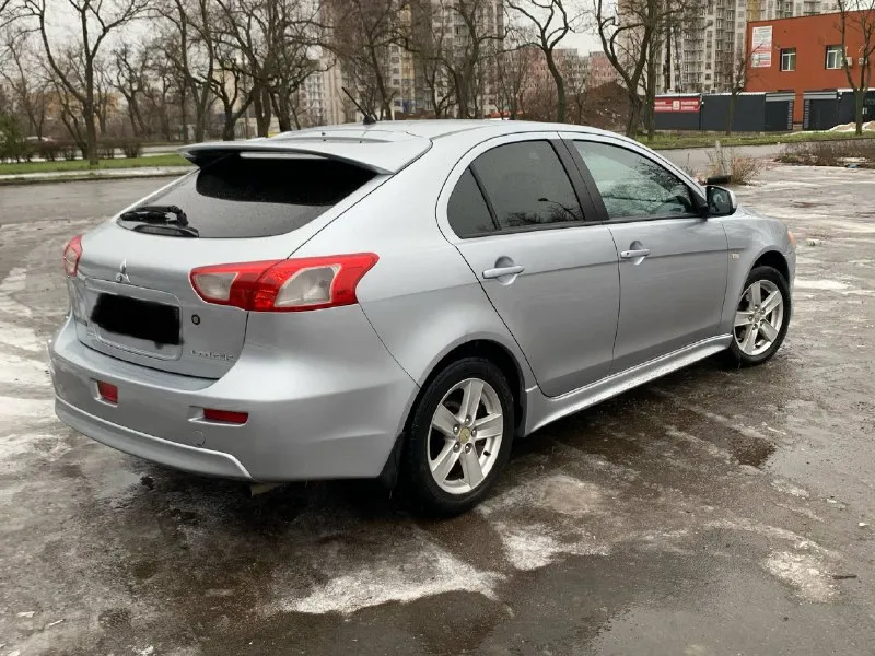 Mitsubishi lancer x 1.8 год 2008 пробег 246т автомобиль в отличном состоянии! вложений не требует мотор работает идеально масло не ест коробка механика! не вариатор по ходовой все в штатном режиме салон ухоженный сохранился хорошо кузов проемы пороги всё хорошем состоянии почти вся заводском окрасе крашеная четыре детали вторичные окрас остальное всё завод! автомобиль достойный и шустрый г. мариуполь цена 725т небольшой торг +79496347909 - фотография - 4