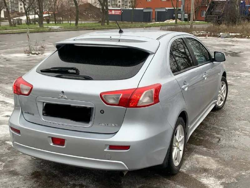 Mitsubishi lancer x 1.8 год 2008 пробег 246т автомобиль в отличном состоянии! вложений не требует мотор работает идеально масло не ест коробка механика! не вариатор по ходовой все в штатном режиме салон ухоженный сохранился хорошо кузов проемы пороги всё хорошем состоянии почти вся заводском окрасе крашеная четыре детали вторичные окрас остальное всё завод! автомобиль достойный и шустрый г. мариуполь цена 725т небольшой торг +79496347909 - фотография - 5