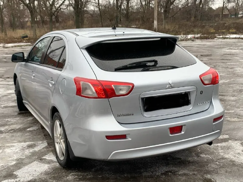 Mitsubishi lancer x 1.8 год 2008 пробег 246т автомобиль в отличном состоянии! вложений не требует мотор работает идеально масло не ест коробка механика! не вариатор по ходовой все в штатном режиме салон ухоженный сохранился хорошо кузов проемы пороги всё хорошем состоянии почти вся заводском окрасе крашеная четыре детали вторичные окрас остальное всё завод! автомобиль достойный и шустрый г. мариуполь цена 725т небольшой торг +79496347909 - фотография - 6