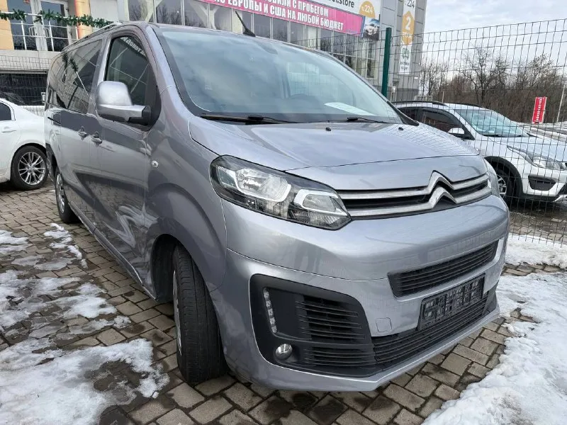 Citroen jumpy spacetour год:2020 двигатель:1.5t дизель кпп: механика привод: передний пробег:149000к... - фотография
