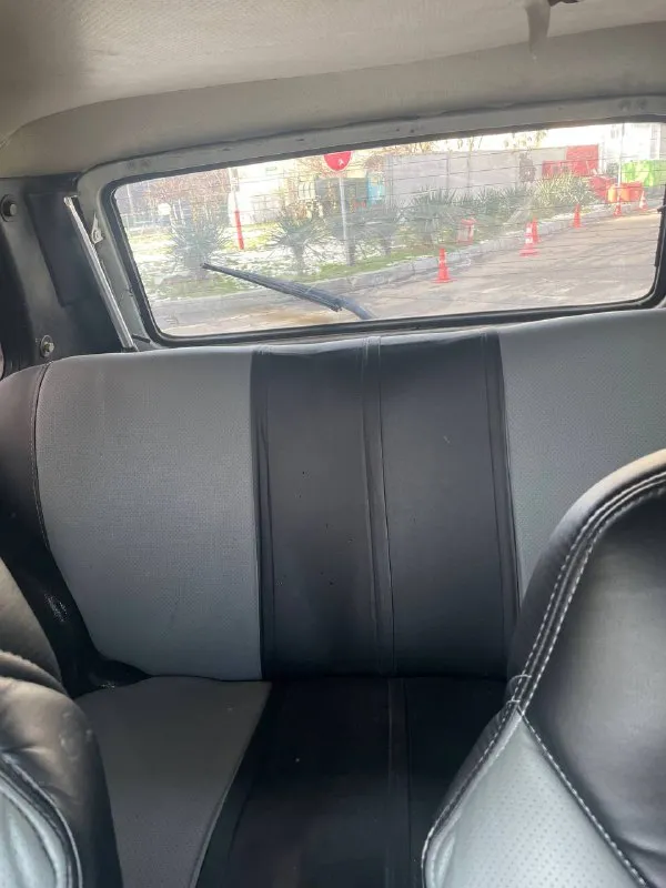 Нива 2003 год 1,7 мт 205,000 км пробег инжектор машина в идеальном состоянии как технически так и по кузову вид имеет. доехала 1,400 км из ессентуков на одном дыхании. стоит газ работают идеально хорошая зимняя резина короче кто хочет идеальную ниву тогда вам подойдет цена 300 000 руб машина в макеевки могу привезти куда нужно будет +7 (949) 638-01-13 - фотография - 9