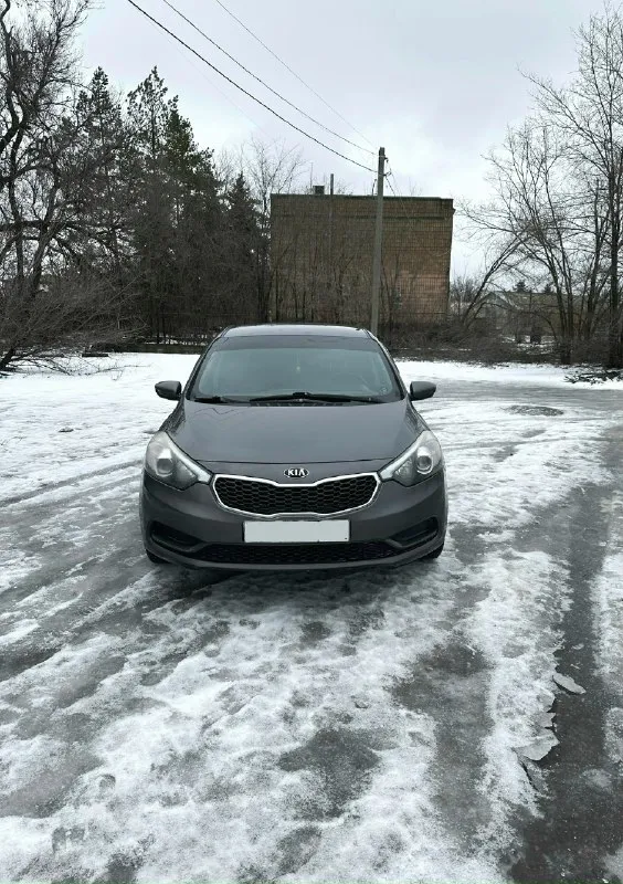 🚘Продам kia cerato 3 🔥780.000₽🔥 ✅двигатель 1.6 (130л. С) ✅механическая 6-ти ступенчатая коробка передач 📆2013 год. 📈пробег 233.000 км. 👍автомобиль технически в прекрасном состоянии! - двигатель работает ровно, не дымит, не троит, тяга отличная - мкпп также без нареканий, все передачи включаются четко и мягко - по ходовой части все сделано, едет мягко, без посторонних шумов - салон чистый и опрятный(ничего не скрипит) - по кузову есть мелкие косячки, на езду не влияют ✅ за последнее время заменено радиатор печки обслужена ходовая, в том числе и тормоза выполнена ревизия стартера и генератора недавно сделано то(масла свечи фильтра) установлена андроид магнитола с блютусом сигнализация с автозапуском юридически чистая, по желанию могу присутствовать в мрэо при переоформлении торг присутствует связь↙️ ☎️ +7 (949) 363-49-03 если не дозвонитесь, пишите в телеграмм 👇 📲+7 (949) 332-79-11 осмотр г. Донецк
📞 Звоните: +7(949)3634903 - фотография - 1