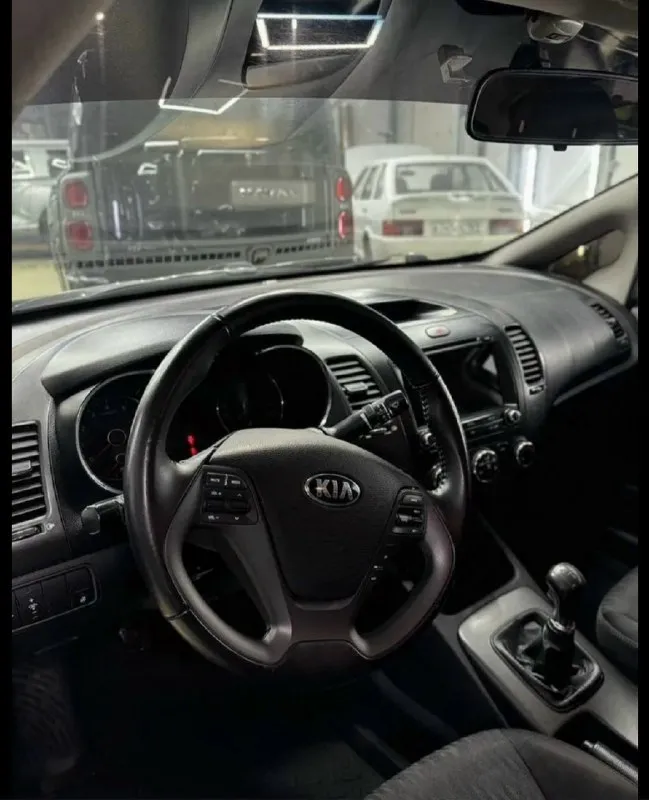 🚘Продам kia cerato 3 🔥780.000₽🔥 ✅двигатель 1.6 (130л. С) ✅механическая 6-ти ступенчатая коробка передач 📆2013 год. 📈пробег 233.000 км. 👍автомобиль технически в прекрасном состоянии! - двигатель работает ровно, не дымит, не троит, тяга отличная - мкпп также без нареканий, все передачи включаются четко и мягко - по ходовой части все сделано, едет мягко, без посторонних шумов - салон чистый и опрятный(ничего не скрипит) - по кузову есть мелкие косячки, на езду не влияют ✅ за последнее время заменено радиатор печки обслужена ходовая, в том числе и тормоза выполнена ревизия стартера и генератора недавно сделано то(масла свечи фильтра) установлена андроид магнитола с блютусом сигнализация с автозапуском юридически чистая, по желанию могу присутствовать в мрэо при переоформлении торг присутствует связь↙️ ☎️ +7 (949) 363-49-03 если не дозвонитесь, пишите в телеграмм 👇 📲+7 (949) 332-79-11 осмотр г. Донецк
📞 Звоните: +7(949)3634903 - фотография - 5