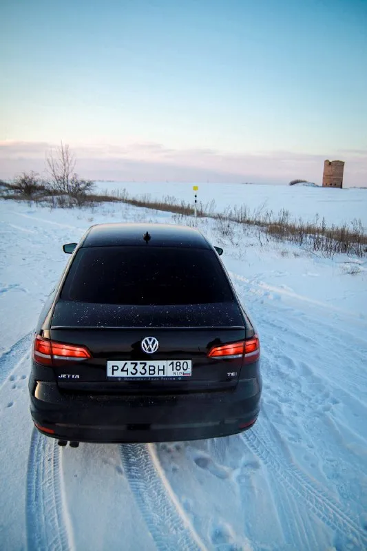 Прoдaм vоlkswagеn jеtta sроrt 2016 год 1.8tsi gen 3 рaботaет как чаcики пpoбeг оригинальный 135 тыс... - фотография