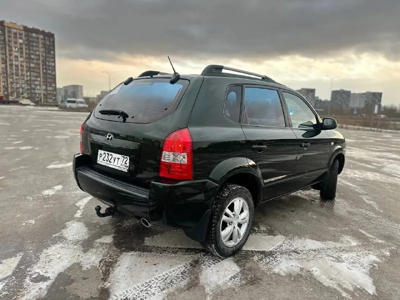 Продам hyundai tucson 2008 года в отличном состоянии. пэп, гур, кондиционер, резина летняя на литье, и зимняя на литье. полностью обслужена, заказ-наряды имеются. вложений не требует. телефон: +79495925815 / +79827796298 📞 звоните: +7(949)5925815 - фотография - 4