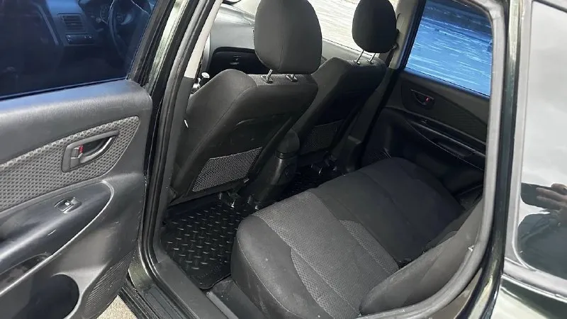 Продам hyundai tucson 2008 года в отличном состоянии. пэп, гур, кондиционер, резина летняя на литье, и зимняя на литье. полностью обслужена, заказ-наряды имеются. вложений не требует. телефон: +79495925815 / +79827796298 📞 звоните: +7(949)5925815 - фотография - 9