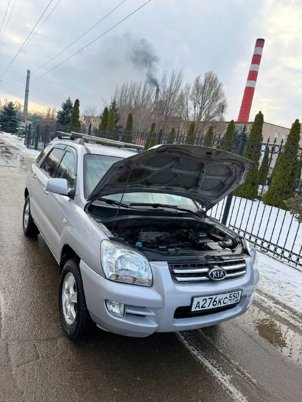 Продам kia sportage 2005 год
Двигатель 2.0 бензин 141 л. С, коробка механика 5 ступка, авто в отличном состоянии как по технике так и по кузову, новая зимняя резина на родном литье r16, магнитола андроид 2din, камера заднего вида, полный эл. Стекло пакет, рабочи климат контроль, подогрев сидений, по технике машина обслужена, пробег 232 тыс км, ходовая перебрана, стойки перед новые, колодки в круг новые, сцепление новое, стекла все родные включая лобовое !)
Цена 750 000 рублей + торг
Авто в макеевке: звоните +79495570537
Либо +79490443806
📞 🇷🇺 Звоните: +79495570537 - фотография - 6
