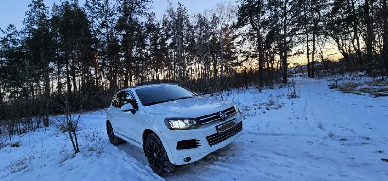 Продаётся volkswagen touareg 2012г. 3.0 tdi коробка aisin 8-ми ступенчатый автомат. 245л. с. пробег 255000 км. без пневмы. полный привод. официальная, покупалась в автосалоне г. донецк не бита, не крашена. в хорошем состоянии. второй собственник. авто находится в г. макеевка цена 2 250 000 руб. +79493167300 виталий 📞 🇷🇺 звоните: +79493167300 - фотография - 2
