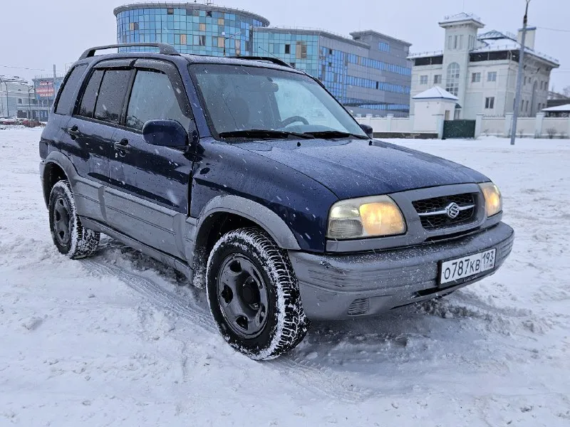 Suzuki grand vitara 1999г 2,5 бензин акпп 234т км авто в хорошем состоянии, на полном ходу. мотор/коробка отлично. не гнилая, обработанная, вин на раме отлично читается. 490т руб 949 521 34 11 📞 🇷🇺 звоните: +79495213411 - фотография - 3