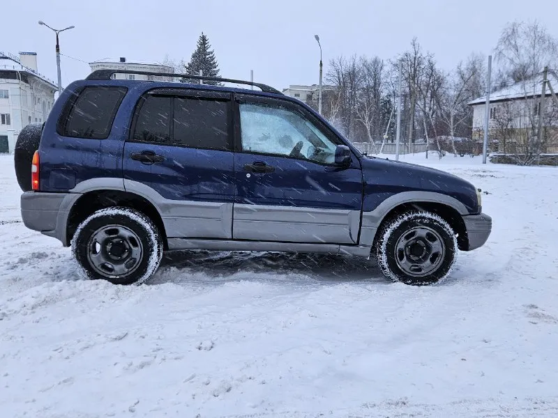 Suzuki grand vitara 1999г 2,5 бензин акпп 234т км авто в хорошем состоянии, на полном ходу. мотор/коробка отлично. не гнилая, обработанная, вин на раме отлично читается. 490т руб 949 521 34 11 📞 🇷🇺 звоните: +79495213411 - фотография - 6