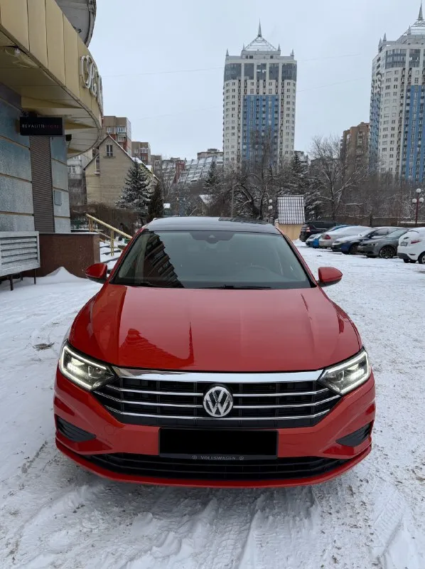 Volkswagen jetta sel 2020 год,97.500 тыс. км пробег. 1.4т, 8-ми ступенчатый автомат(aisin) •цифровая панель приборов (virtuаl сосkрit) •максимальная мультимедиа мiв с саrрlаy •музыка веаts, сабвуфер в багажнике(играет превосходно) •аmbiеnt подсветка всего салона •бесключевой доступ •адаптивный круиз контроль (дистроник) с камерой, подруливанием, удержание в полосе(автомобиль управляется сам) •подогрев руля, передних и задних сидений. •камера заднего вида •датчик света/датчик дождя •панорамная крыша дистанционный запуск автомобиля. шикарное состояние. обслужена, новая резина. стекла заводские, оптика оригинал, безопастность на месте. 1.930₽ +7(949)7117711 📞 🇷🇺 звоните: +79497117711 - фотография - 5
