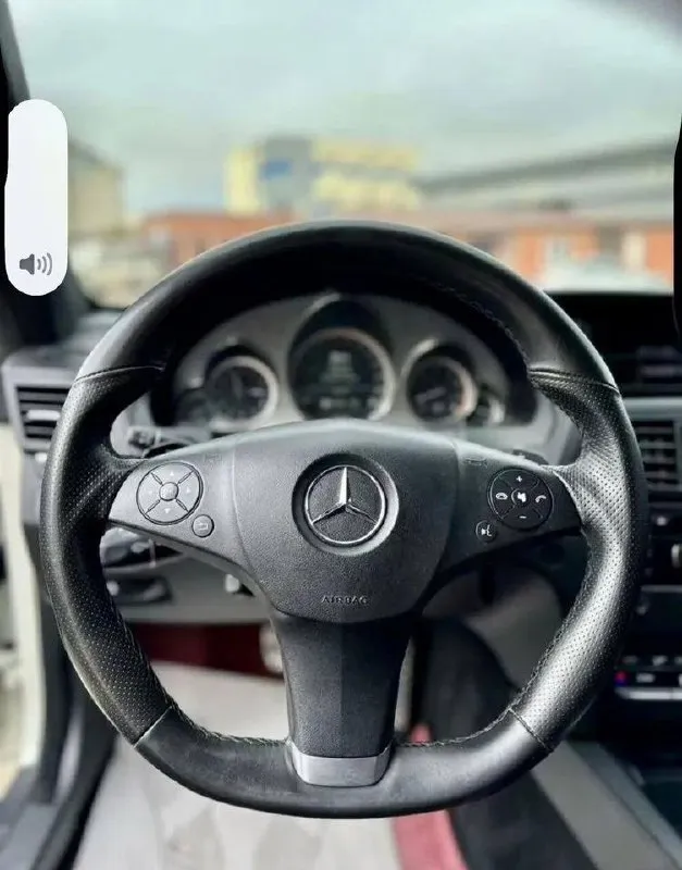 Продам mercedes w212 купэ год 2009 мотор 3.5 272 л. с акпп по документам полный порядок. бесключевой доступ, старт/стоп, память сидений, эл руль, складывание зеркал, хорошая мультимедия, обогрев и вентиляция передних сидений. цена 1.150.000❗️ осмотр макеевка +79498391422 📞 🇷🇺 звоните: +79498391422 - фотография - 7