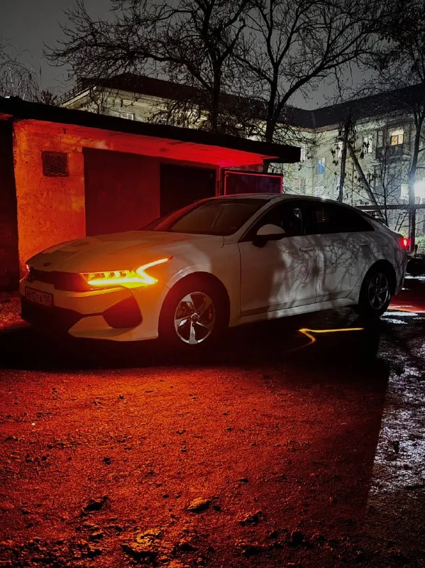 Kia k5 lxs ✨
Год: 2020 месяц 09
Двигатель: 1.6 турбо бензин⛽️
Лошадиных сил: 180
Привод: передний
Пробег: 97 тысяч километров
Коробка: автомат 8-ст. 🔥
Резина: два комплекта
Комплектация:
- Датчики слепых зон, без ключевой доступ, датчик давления в шинах, датчик дождя, датчик света, помощь при спускание с горы, большая мультимедиа.
- Климат контроль, круиз контроль.
- Заводится как с кнопки, так и с пульта.
- Различные режимы езды, мульти руль, помощь в подруливании, система старт / стоп, линзовая оптика.
Цена : 2.800.000
+7 (949) 400-56-31
Донецк
Кирилл
📞 🇷🇺 Звоните: +79494005631 - фотография - 1
