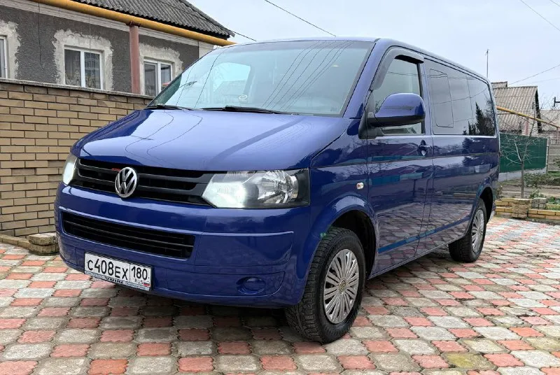 🚗 🚗 продам volkswagen caravelle 2014 года 2.0 tdi механика авто в идеальном состояние без каких либо дефектов и вложений обслужен от а до я грм масла фильтра колодки новый маховик в заборе с сцеплением фирмы luk зимняя резина nokian nordman 7 цешка вбасто до тяжки дверей две печки два кондиционера все для комфорта есть салон ухоженный без царапин и затертостей пробег оригинал 245 т любые проверки авто не пригон куплен новым у официального дилера сборка немецкая машина достойна за нее не стыдно я собвствиник владею больше двух лет в коммерции не учятвывала и в перевозках тоже сугубо симеоне авто выходного дня кому нужен реально достойный бусик звоните приезжайте смотрите феникс +79494528517 89613916172 ватцап телеграмм цена 2.200 торг реальному пок цена: 2200000 ₽ 📲 tg: павел 📞 🇷🇺 звоните: +79494528517 авторынок днр донецк - фотография - 9
