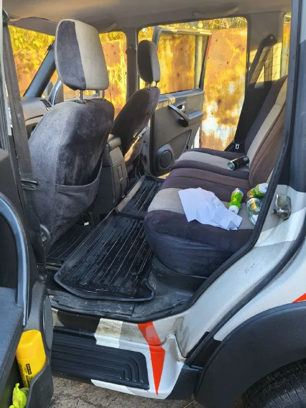 🚗 уаз патриот 2015год. двигатель без каких либо замечаний в хорошем техническом состоянии. трансмиссия полностью обслужена, замена диска сцепления с корзиной. мосты кпп раздатка обслужена. ходовая часть полностью новая до каждого болтика. кондиционер морозит, печка жарит. за машину не стыдно своевременное обслуживание. крайнее обслуживание 22.11.25г на сумму 173т. р чеки и наряд имеются. цена на пару дней. торга нет и не будет за машину не стыдно. цена: 650000 ₽ 📲 tg: байкал 📞 🇷🇺 звоните: +79494391244 авторынок днр донецк - фотография - 7