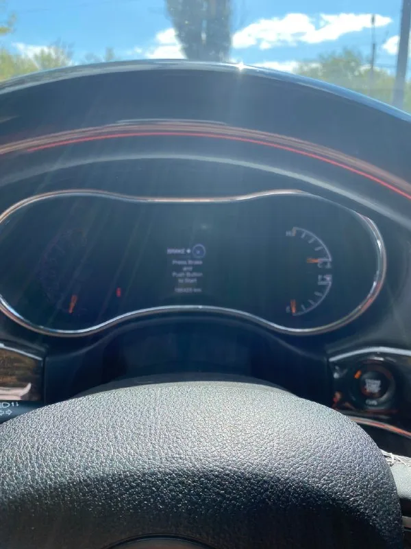 2299000₽ jeep grand cherokee 2016 газ евро 5(мотор 3.6) пробег 165000 полный фарш +7 (949) 356-09-00 эдуард 📞 🇷🇺 звоните: +79493560900 - фотография - 8