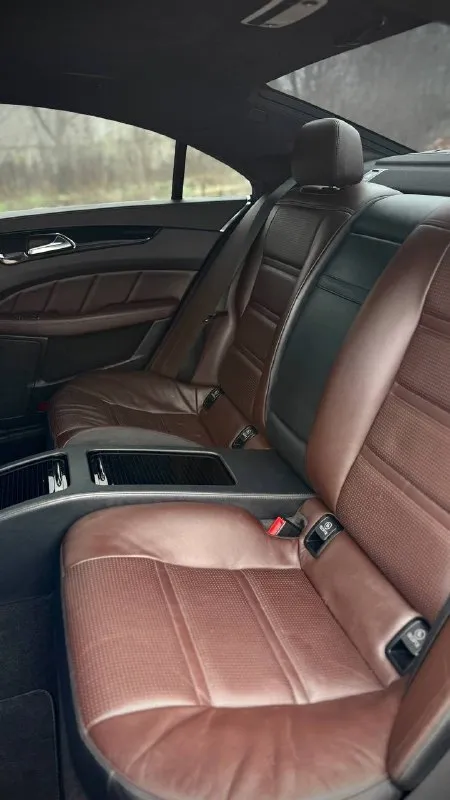 Mercedes cls 63 amg цена-3.680.000р год- 2013 мотор -5.5 бензин пробег -170 тыс. км коробка -автомат +79494404220 продажа обмен, кредит 📞 🇷🇺 звоните: +79494404220 - фотография - 6